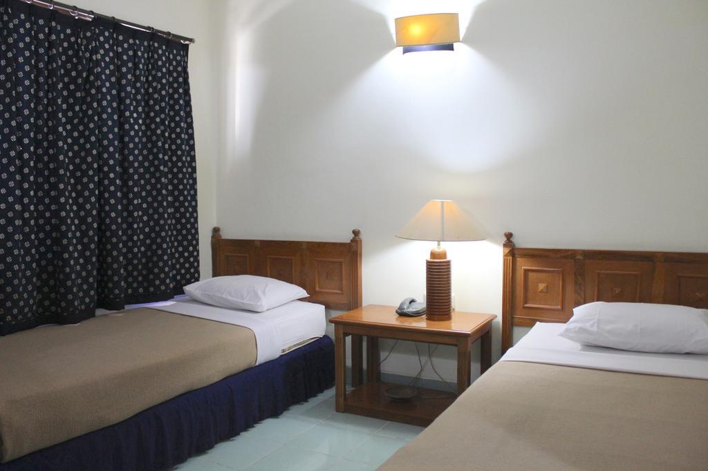 Hotel Winotosastro Garden Yogyakarta Exterior photo